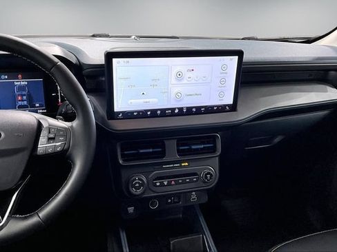 New 2026 Ford Maverick Lobo AWD/4WD image 7