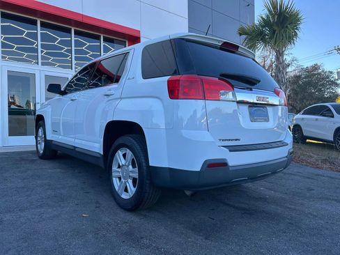 Used 2015 GMC Terrain SLE image 6