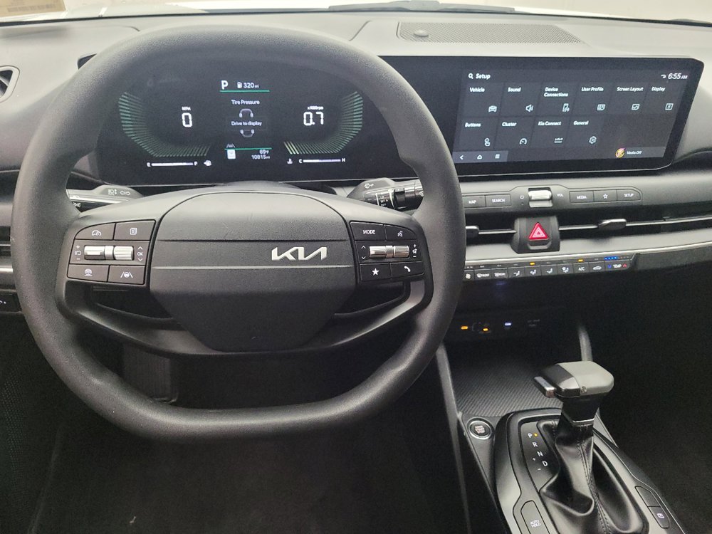 Used 2025 Kia K4 FWD image 22
