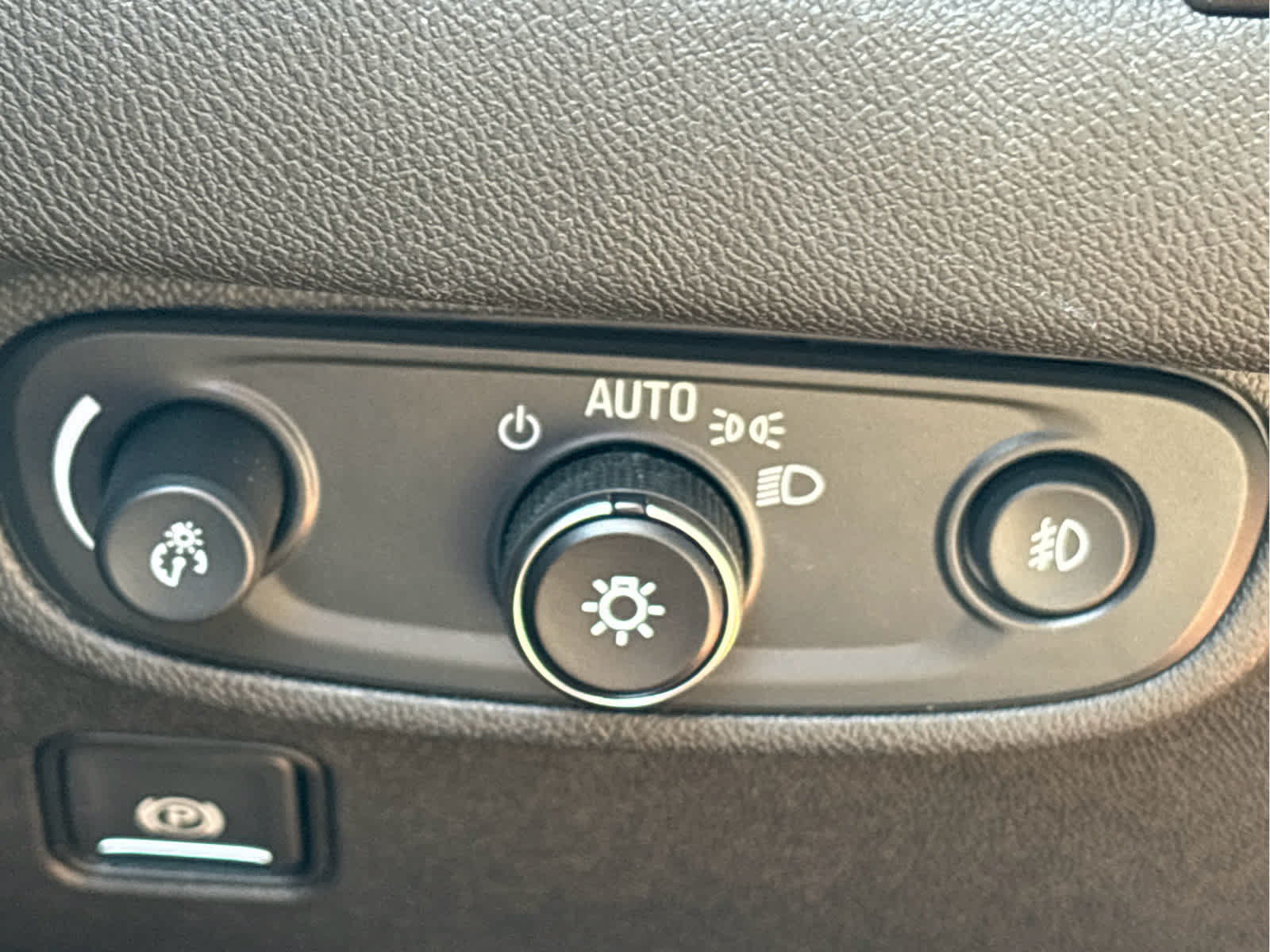 Certified 2024 GMC Terrain AT4 AWD/4WD image 22