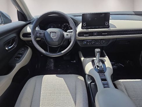 Used 2025 Honda HR-V LX image 18