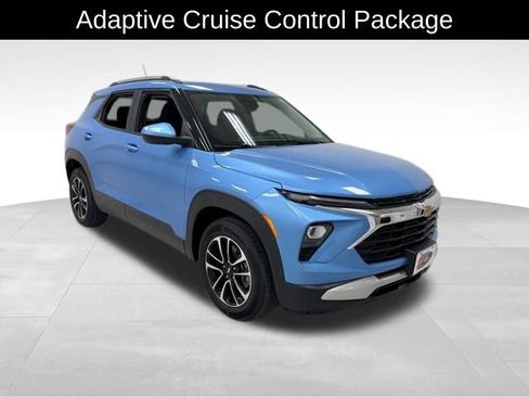 Certified 2025 Chevrolet TrailBlazer LT w/ Convenience Package FWD image 8