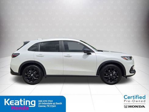 Certified 2025 Honda HR-V Sport image 9