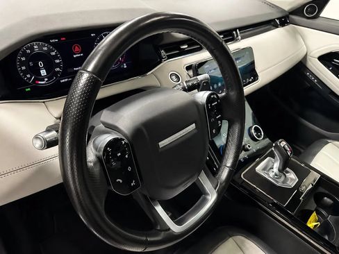 Used 2020 Land Rover Range Rover Evoque R-Dynamic SE AWD/4WD image 10