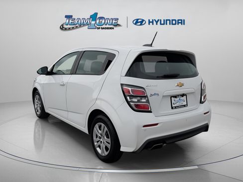 Used 2020 Chevrolet Sonic LT image 6