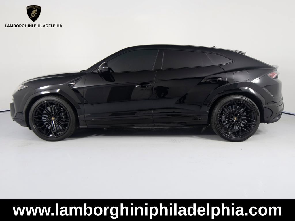 Used 2026 Lamborghini Urus S AWD/4WD image 8