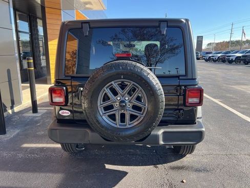 New 2026 Jeep Wrangler Sport AWD/4WD image 20
