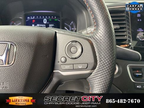 Used 2024 Honda Passport TrailSport image 16