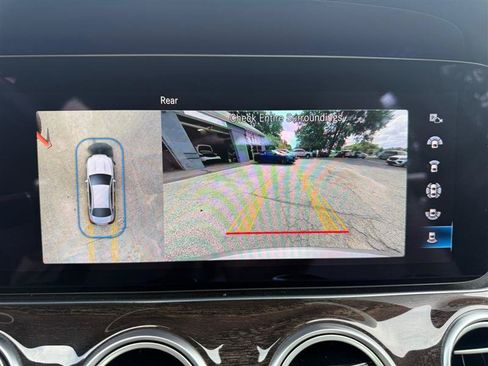 Used 2021 Mercedes-Benz E 350 Sedan image 23