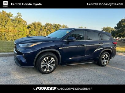 Used 2023 Toyota Highlander XLE