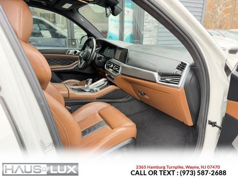 Used 2021 BMW X5 M w/ Competition Package image 18
