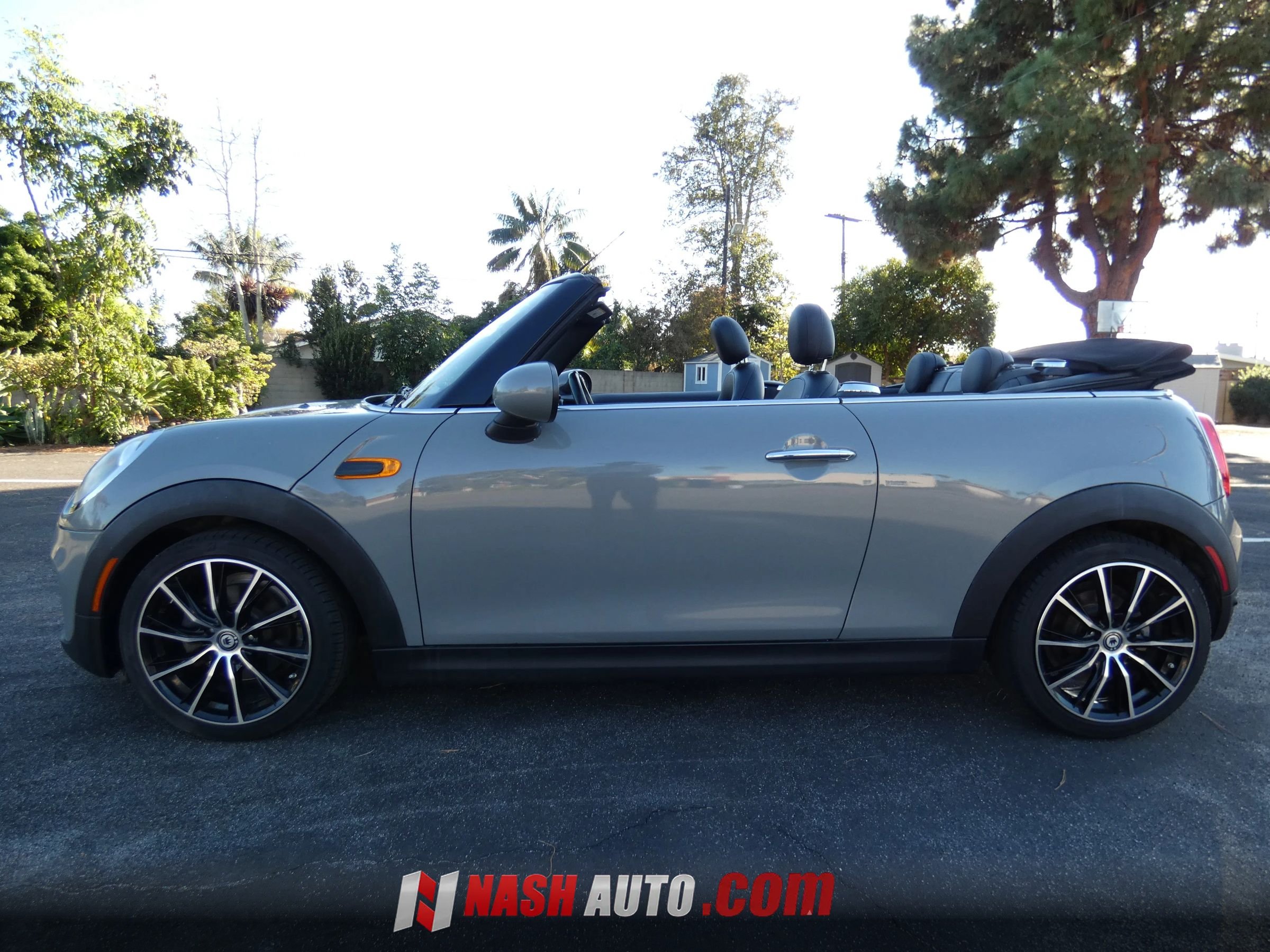 Used 2019 MINI Cooper Convertible FWD image 12