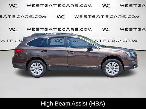 Used 2019 Subaru Outback 2.5i Premium image 10