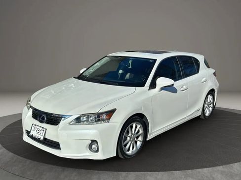 Used 2013 Lexus CT 200h image 9