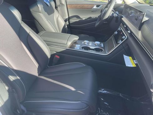 New 2026 Genesis GV80 2.5T Prestige image 30
