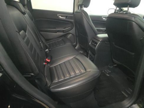 Certified 2024 Ford Edge SEL w/ Convenience Package AWD/4WD image 6