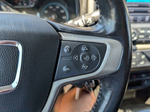 Used 2018 GMC Canyon Denali AWD/4WD image 28