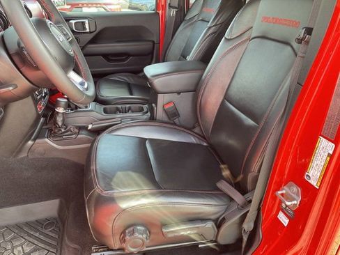 Used 2023 Jeep Gladiator Rubicon w/ LED Lighting Group image 9