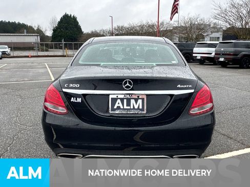 Used 2017 Mercedes-Benz C 300 4MATIC Sedan image 5