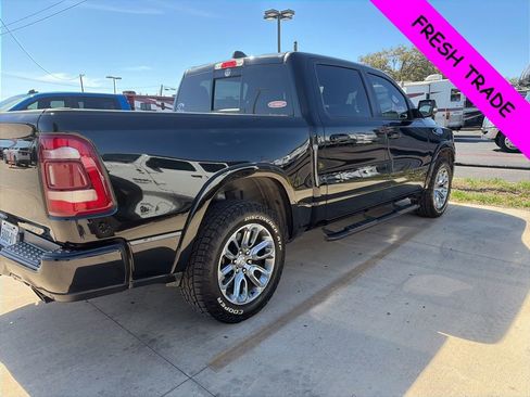 Used 2022 RAM 1500 Laramie w/ Sport Appearance Package image 7