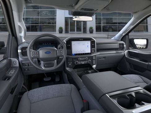 New 2026 Ford F150 XLT w/ XLT Chrome Appearance Package AWD/4WD image 8