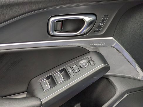 Certified 2025 Acura Integra A-Spec image 17