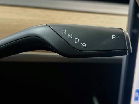 Used 2019 Tesla Model 3 RWD image 13