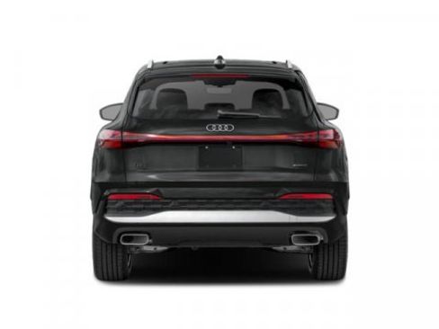 Certified 2025 Audi Q5 Prestige AWD/4WD image 5