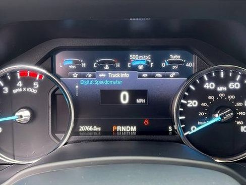 Used 2022 Ford F250 Lariat image 27