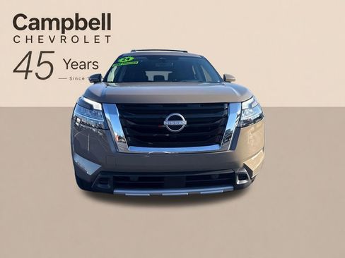 Used 2024 Nissan Pathfinder Platinum w/ Cargo Package AWD/4WD image 9