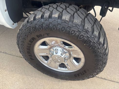 Used 2015 RAM 2500 Tradesman w/ Chrome Appearance Group AWD/4WD image 7