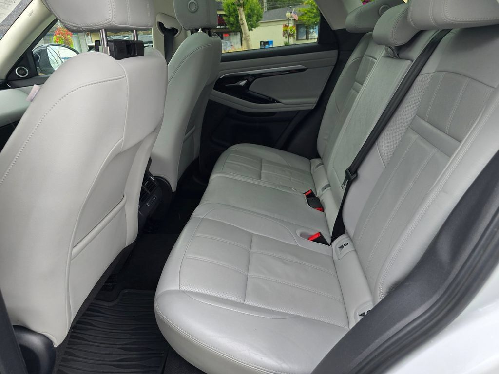 Used 2021 Land Rover Range Rover Evoque S AWD/4WD image 18