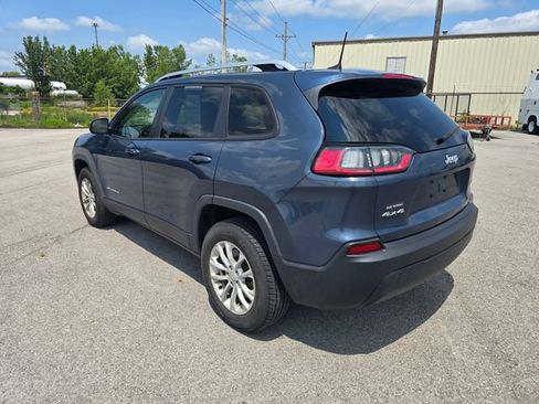 Used 2020 Jeep Cherokee Latitude w/ Cold Weather Group AWD/4WD image 6