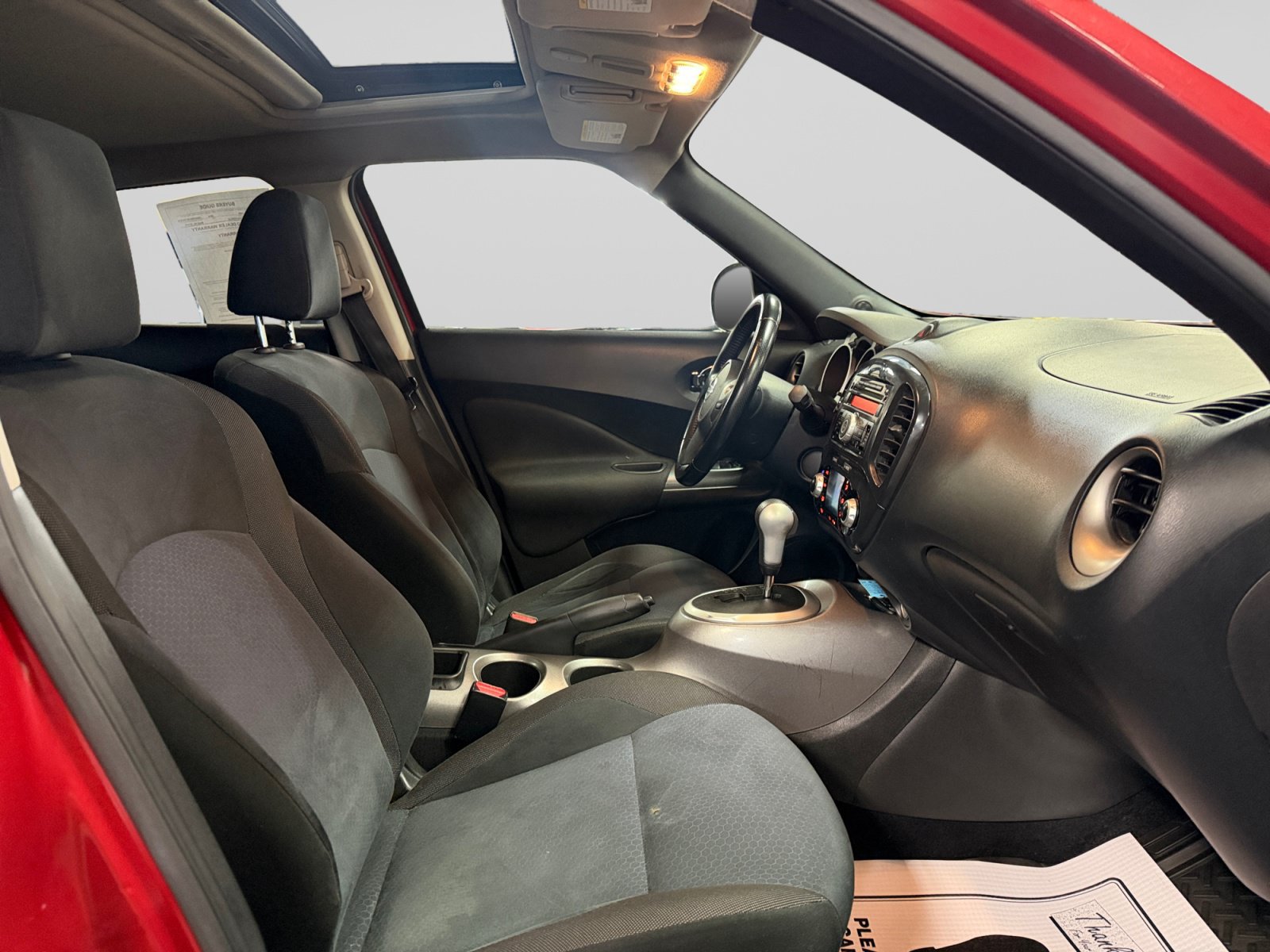 Used 2014 Nissan Juke SV AWD/4WD image 24