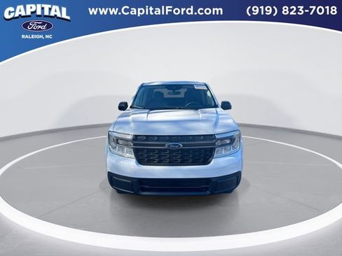 Certified 2024 Ford Maverick XLT image 3