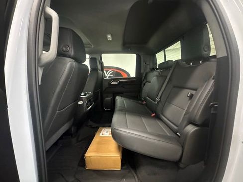 New 2026 GMC Sierra 2500 Denali w/ Denali Reserve Package image 11