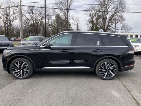 New 2025 Lincoln Aviator Reserve w/ Equipment Group 201A image 8