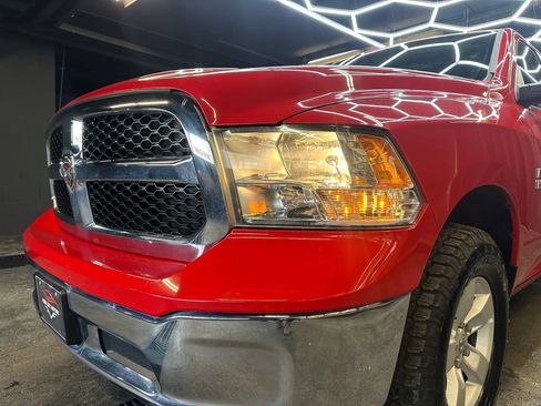 Used 2018 RAM 1500 Classic SLT image 37