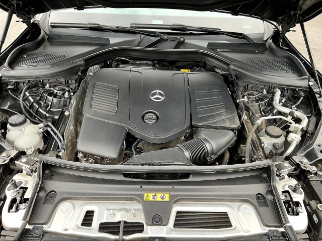 Certified 2023 Mercedes-Benz GLC 300 4MATIC image 32