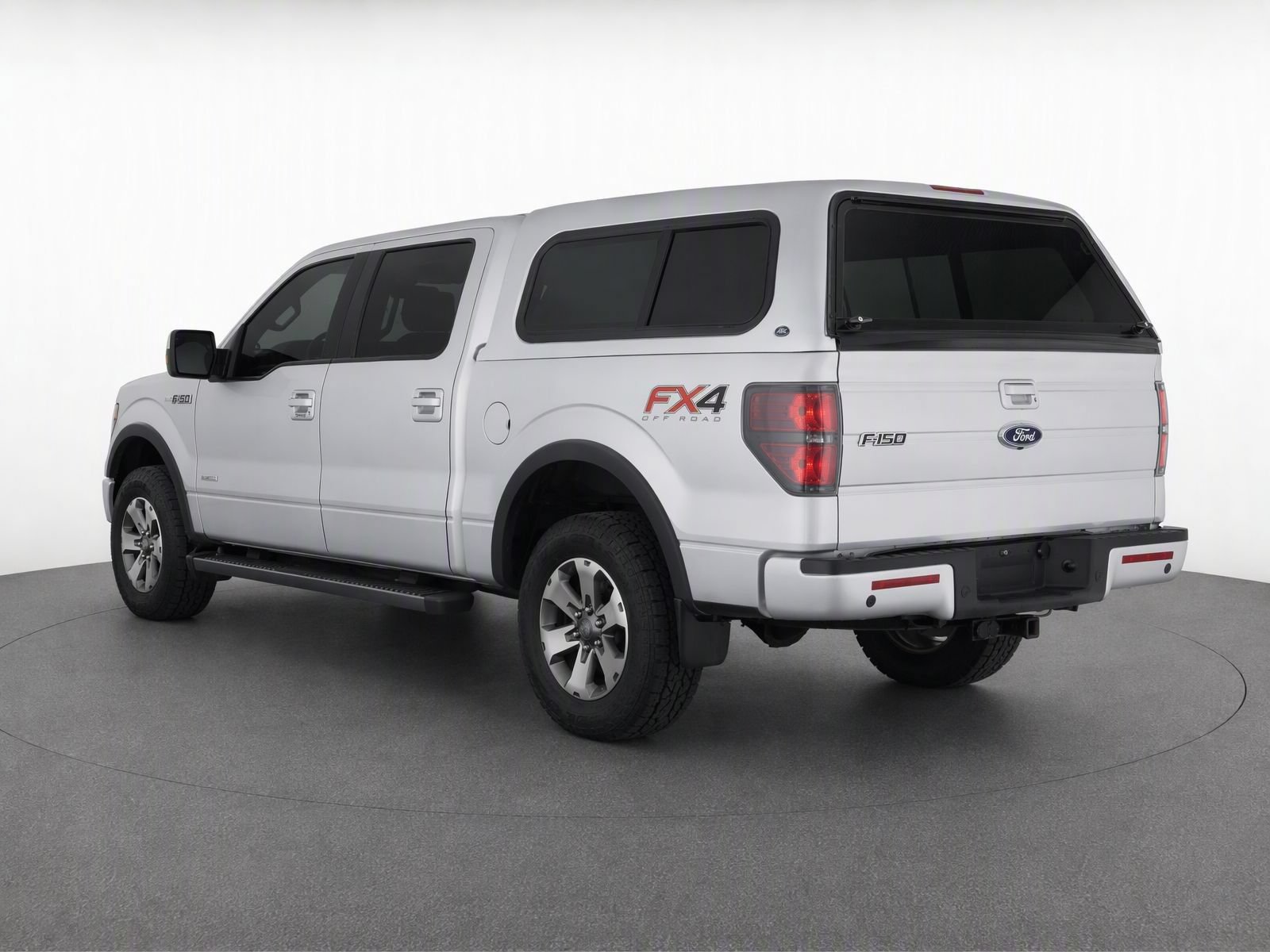 Used 2014 Ford F150 FX4 w/ Equipment Group 402A Luxury AWD/4WD image 4