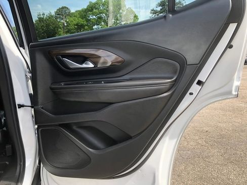 Used 2020 GMC Terrain Denali w/ Denali Premium Package image 13