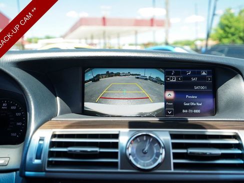 Used 2015 Lexus LS 460 RWD image 10