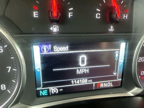 Used 2019 GMC Acadia SLT AWD/4WD image 30