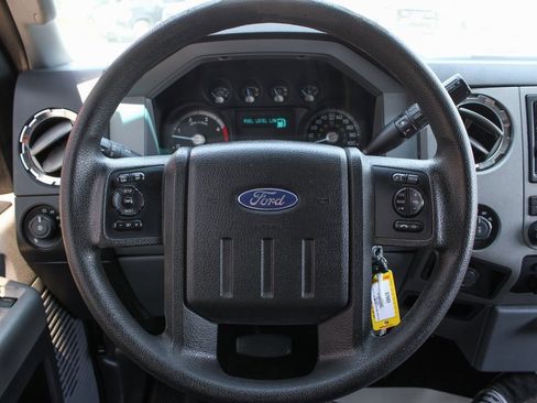 Used 2014 Ford F250 XLT w/ XLT Interior Package image 18
