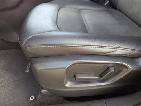 Used 2018 MAZDA CX-5 Touring w/ Preferred Equipment Package image 30