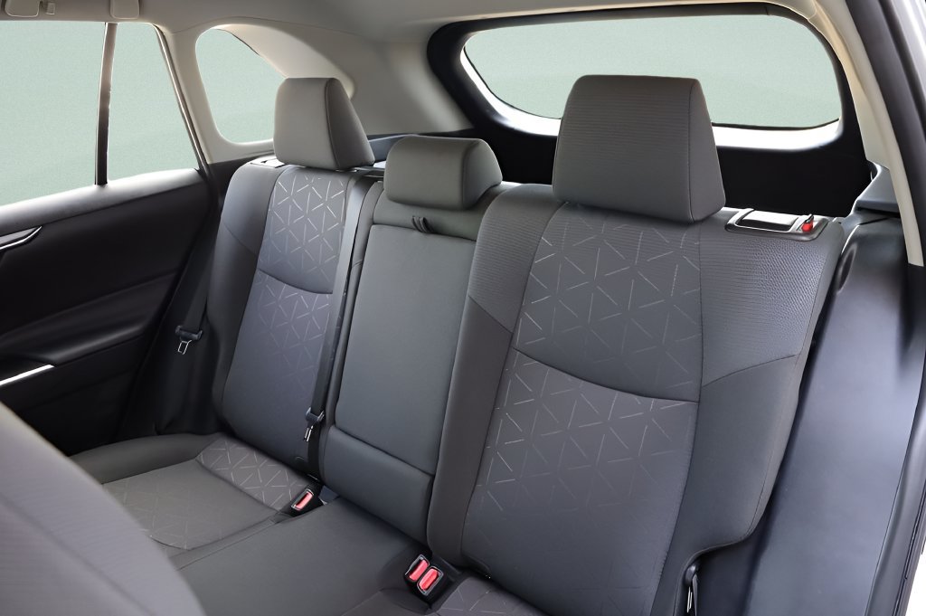 Certified 2025 Toyota RAV4 XLE AWD/4WD image 18