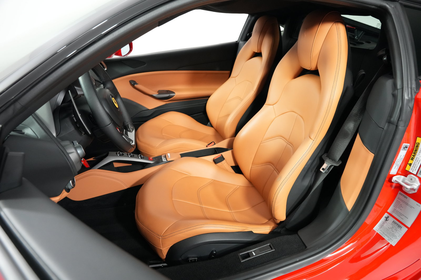 Used 2016 Ferrari 488 GTB RWD image 37