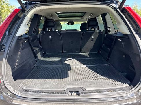 Used 2024 Volvo XC90 T8 Ultimate w/ Protection Package Premier AWD/4WD image 25