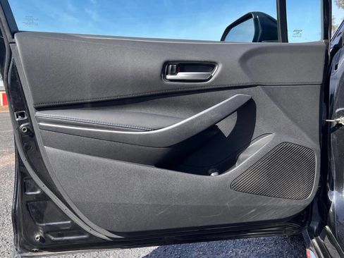 Used 2020 Toyota Corolla SE image 12