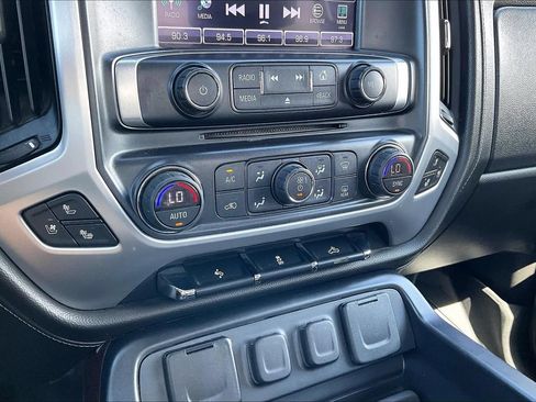 Used 2018 GMC Sierra 1500 SLT w/ SLT Premium Package AWD/4WD image 20
